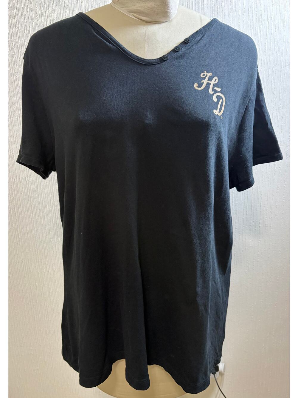 Harley-Davidson T-Shirt Women’s Black V-Neck Size 2X Biker Shirt